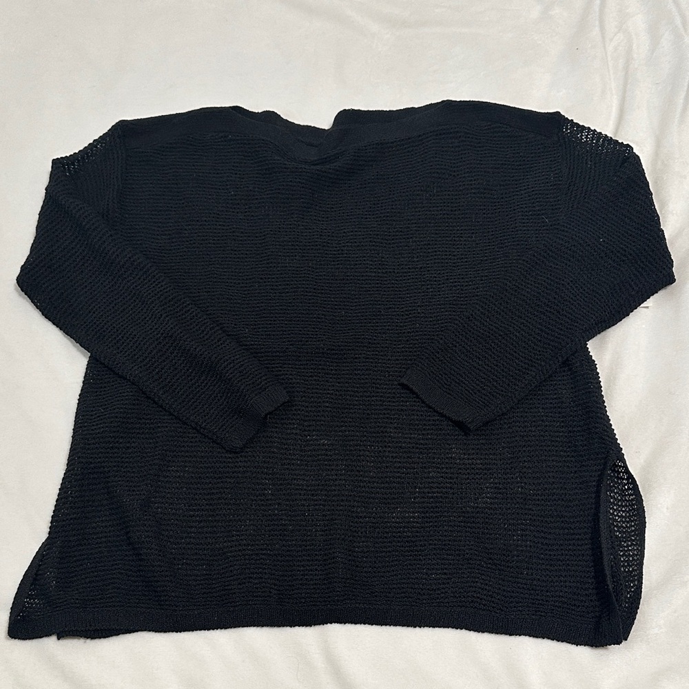 🪷 NWT Ye Mak Net Sweater
